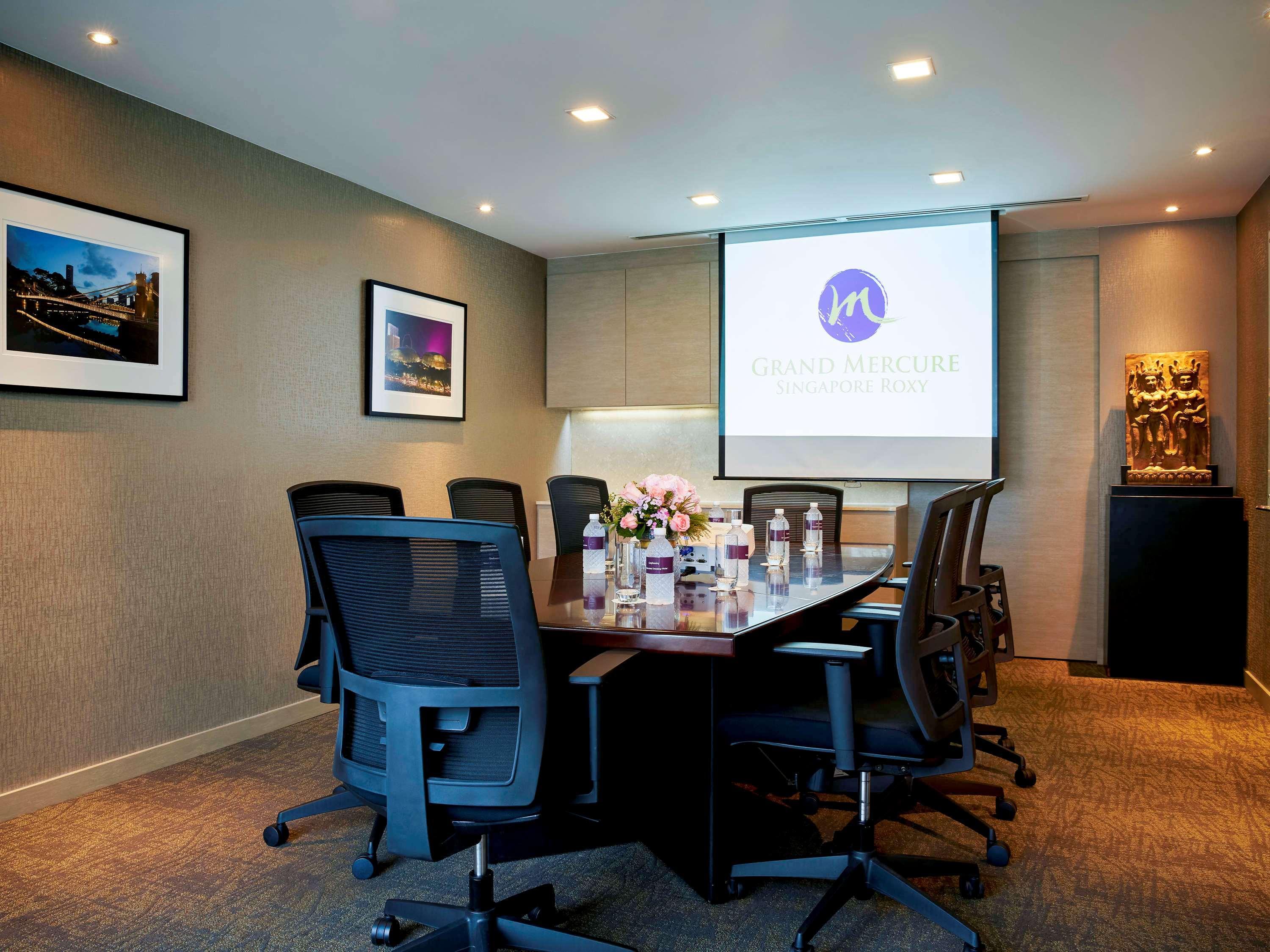 Grand Mercure Singapore Roxy Экстерьер фото