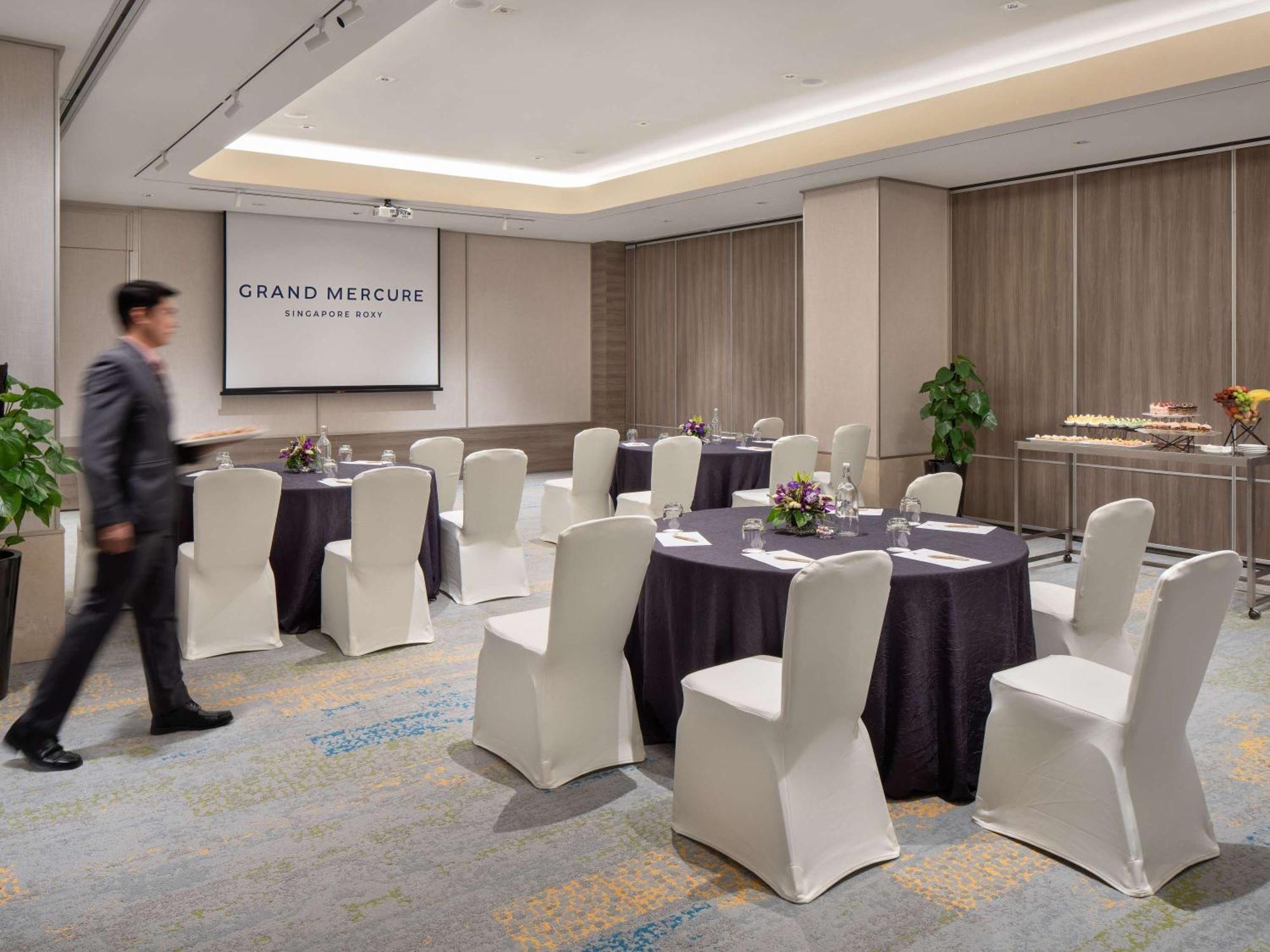 Grand Mercure Singapore Roxy Экстерьер фото